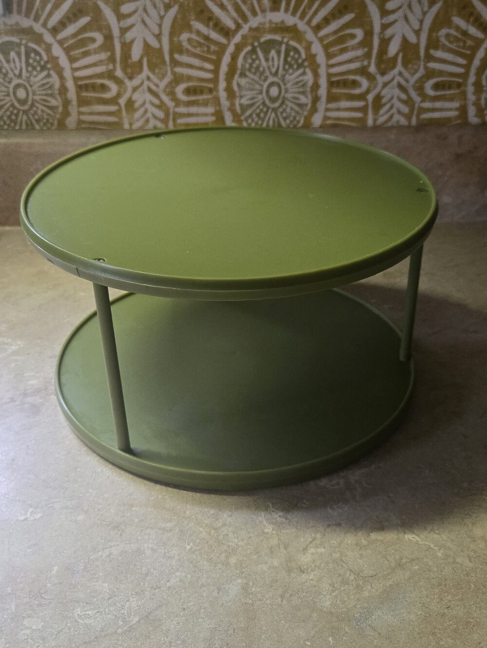 Vintage 1970s Rubbermaid 2-tier avocado green carousel lazy Susan turn